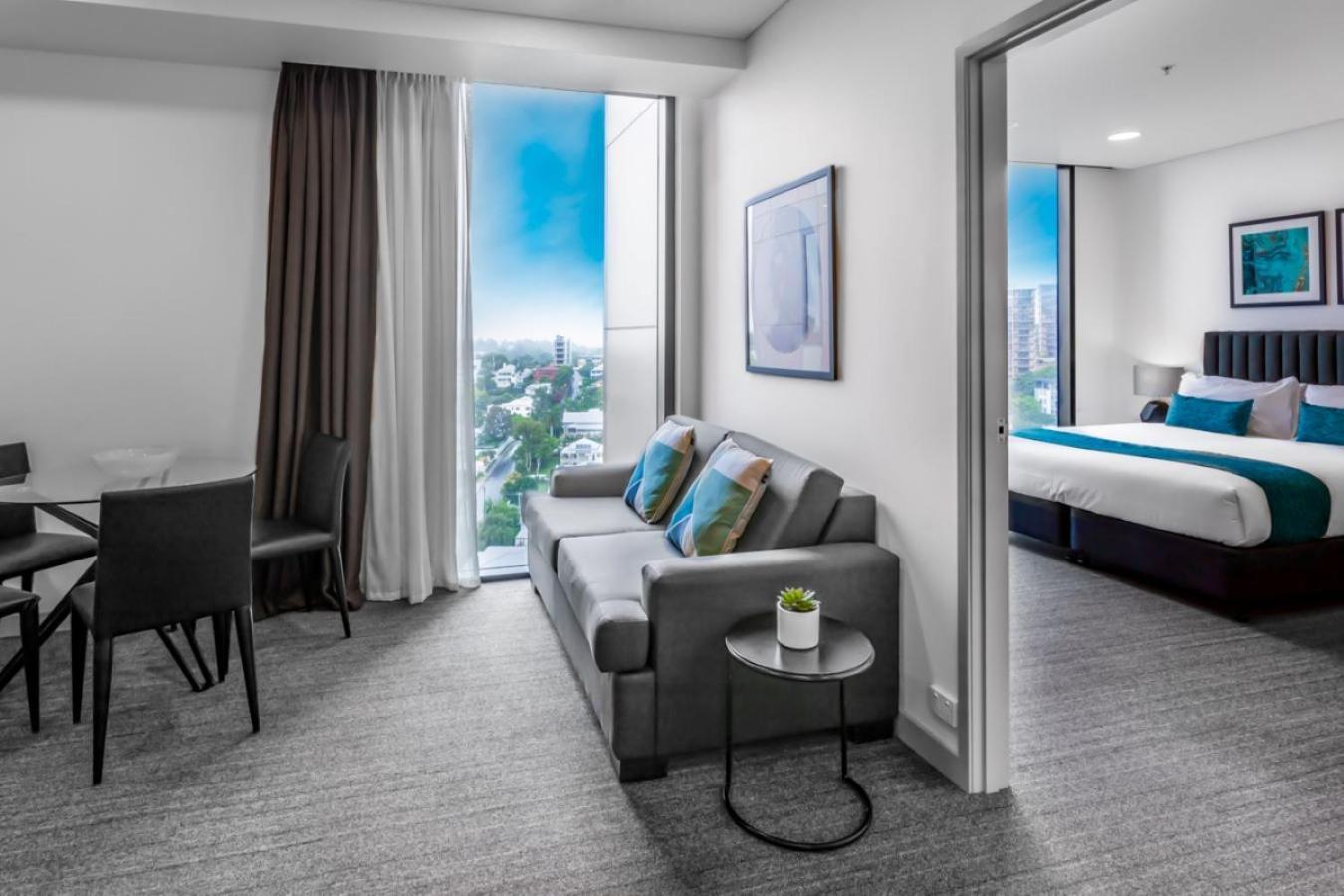 Essence Taringa Brisbane