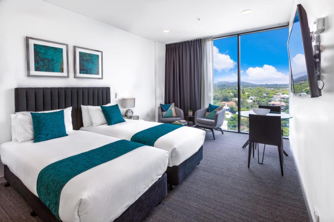 Aparthotel Essence Taringa 4*